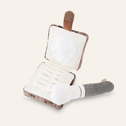 Setting Powder & Brush Enrichment Toy