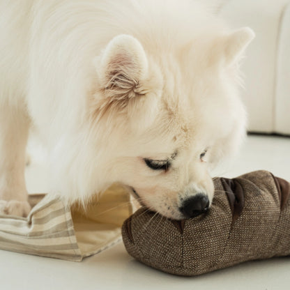 Rye Enrichment Toy