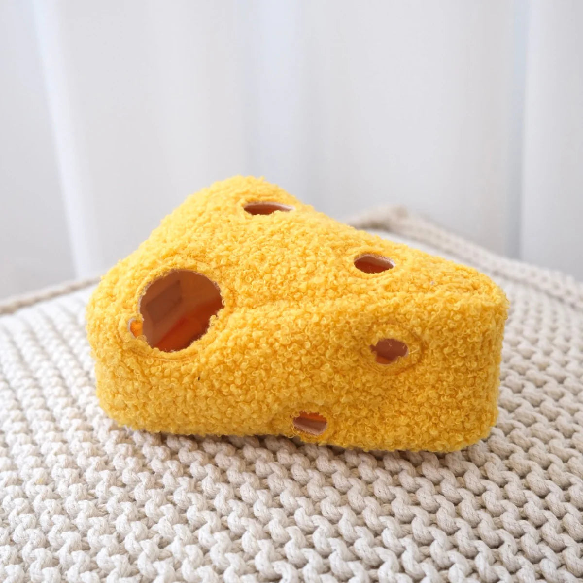 Fromage Enrichment Toy
